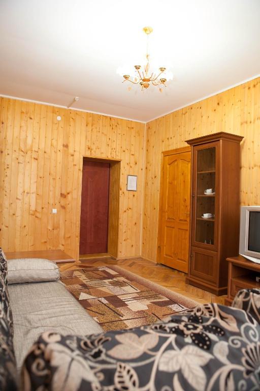 Ялинка Готель Vysjkiv Rom bilde